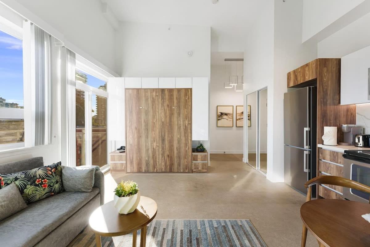 Apartment Premier Designer Studio In Central West End Dt *
