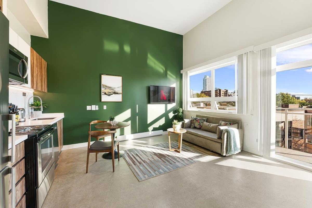 Apartment Premier Designer Studio In Central West End Dt *